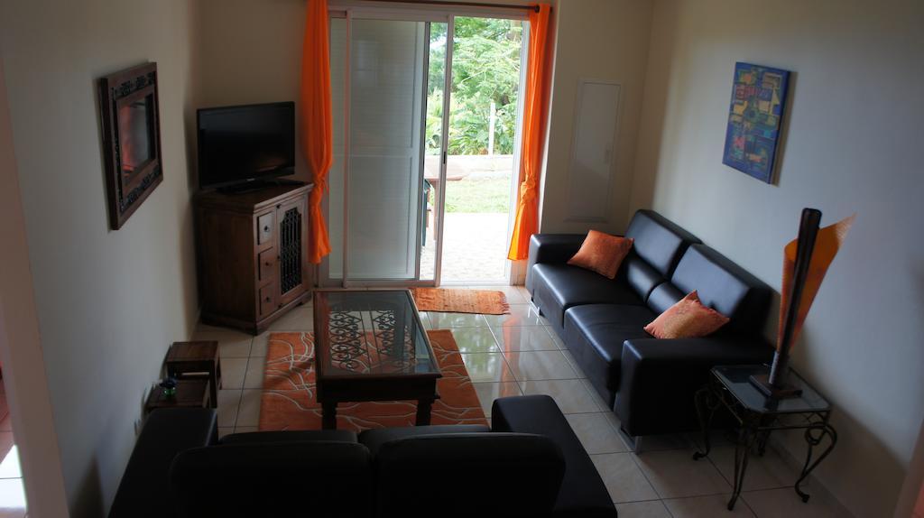 Les Bungalows Du Mont-Auban Sainte-Clotilde Zimmer foto