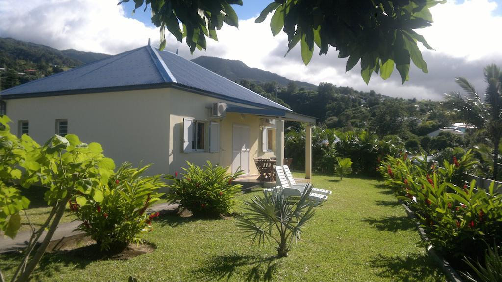 Les Bungalows Du Mont-Auban Sainte-Clotilde Exterior foto